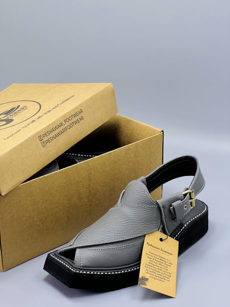 Kaptaan Chappal Premium Quality
