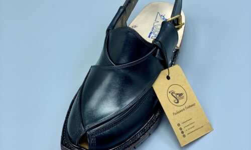 Norozi Chappal- Black