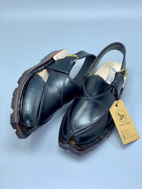 Norozi Chappal- Black