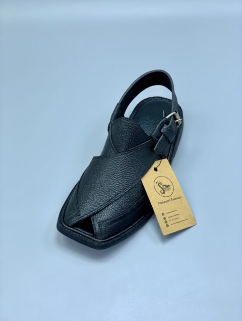 Black Dotted Single Gear Chappal