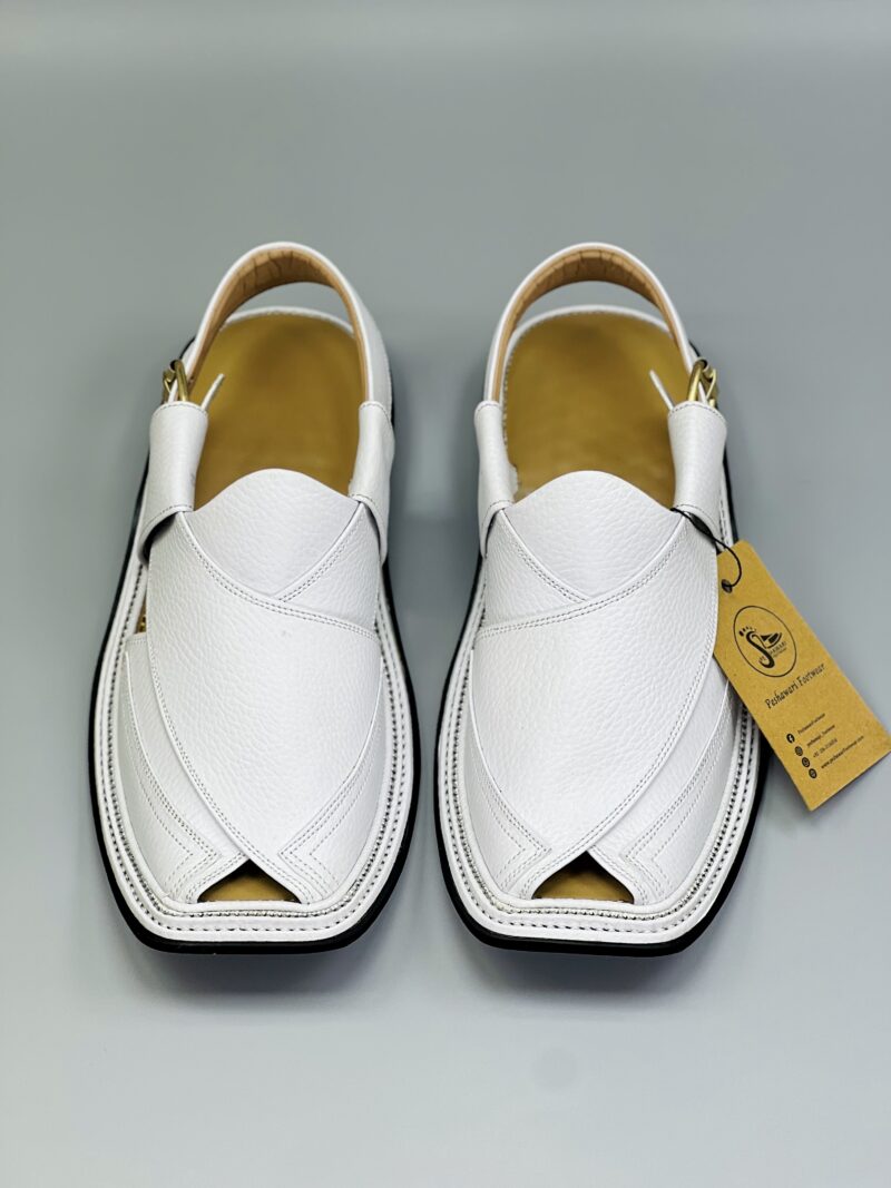 High Quality Triple Gear Style Chappal