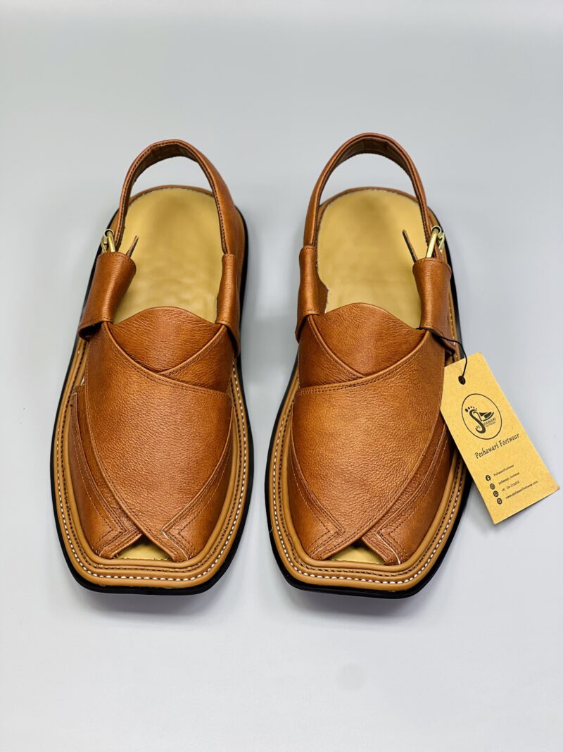 High Quality Triple Gear Style Chappal