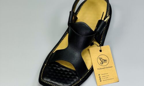 Black Panjedar Chappal