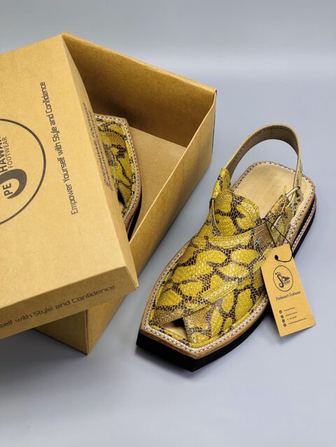 Kaptaan Chappal ( Snake Leather )