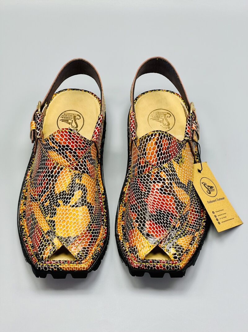 Magenta Leather Shikari Chappal